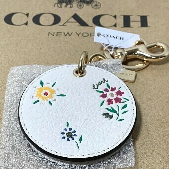 Coach Gallery Tote & Bag Charm With Wild Meadow Print - Picture 13 of 15